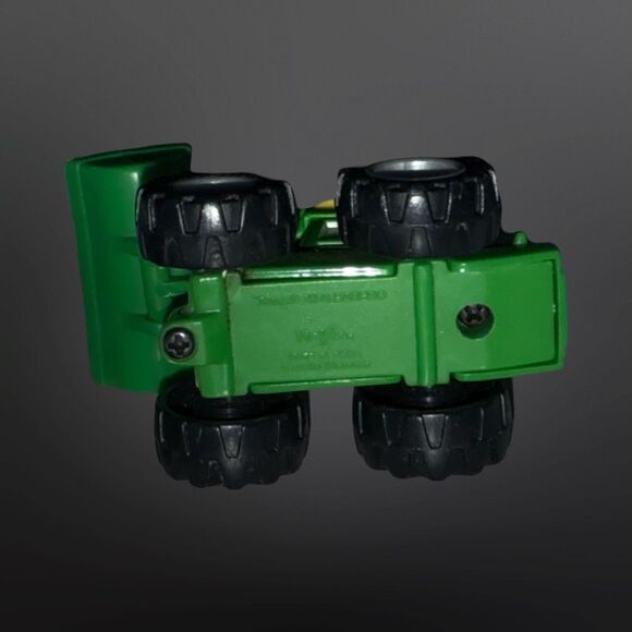 2008 Tonka Hasbro Mastio Larry Loader Green Plastic Yellow Construction Hat A7 - Picture 5 of 8